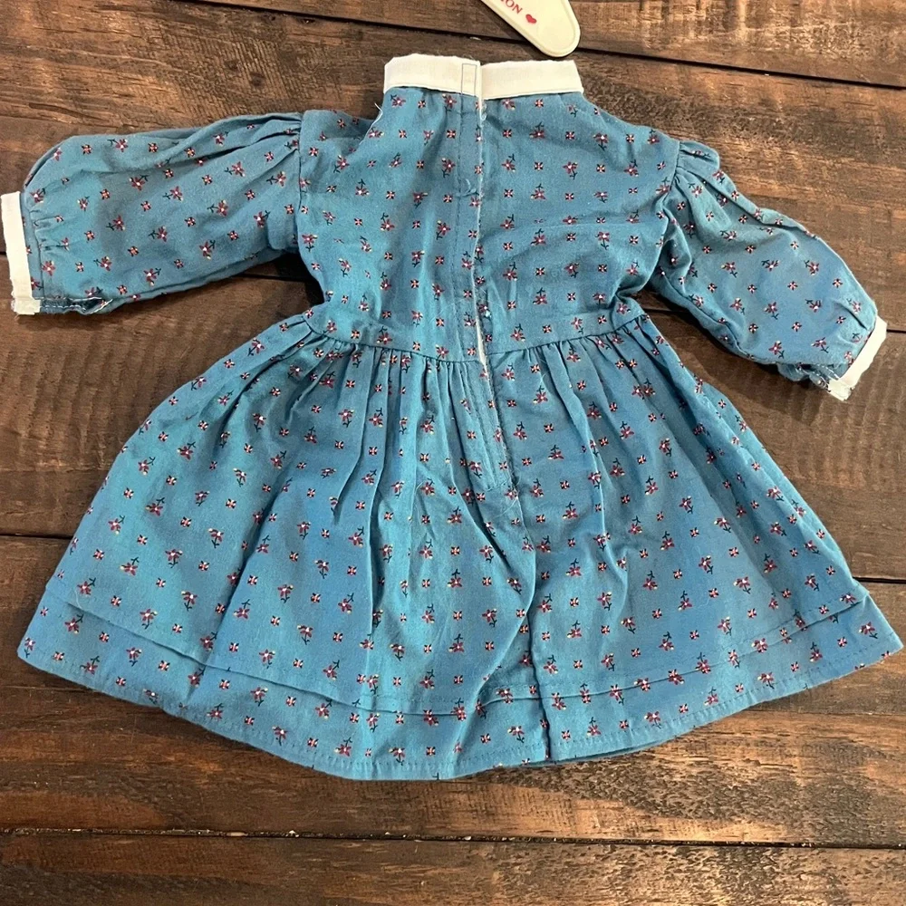 American Girl Doll Kristen Larson Meet Dress & Accessories -Retired-HTF - Picture 6 of 16